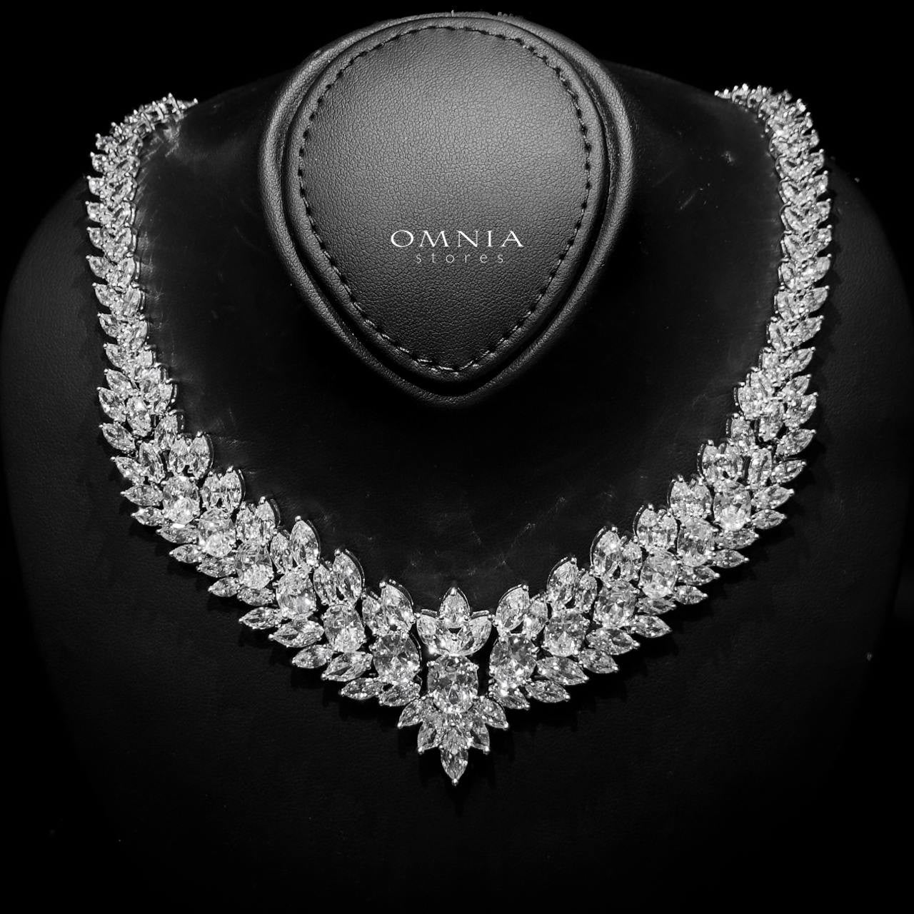 Omnia Buthaina Pure White Luxury Bridal Full Set High Quality Simulated Diamonds