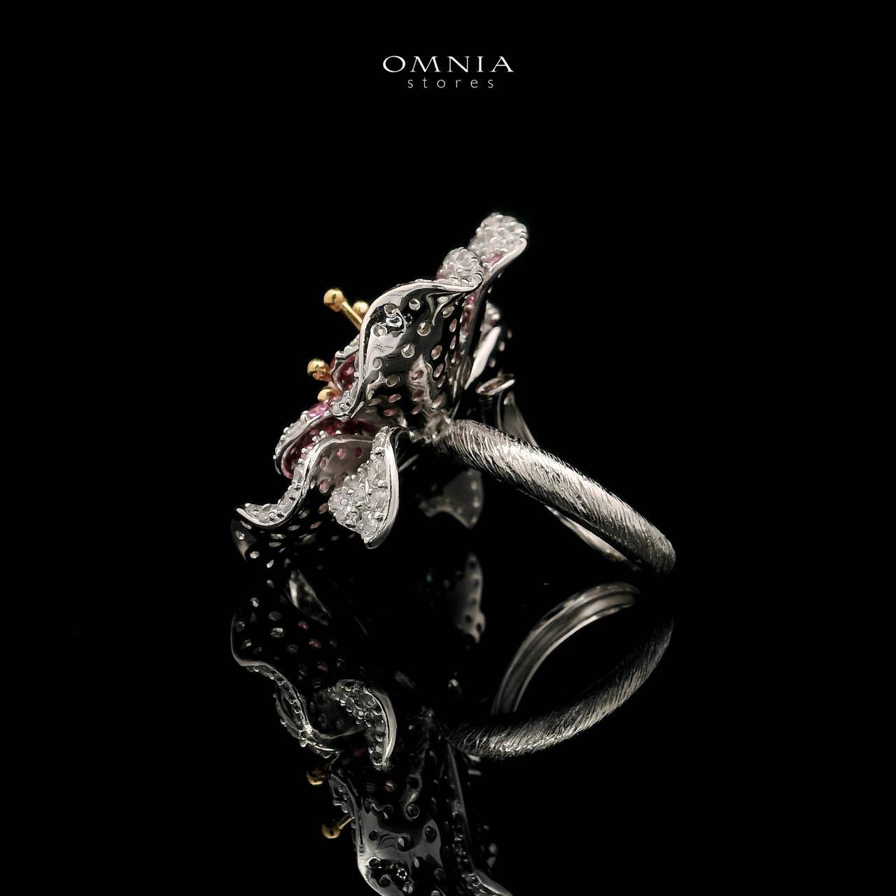 Omnia Ambreen Floral Ring in 92.5 Silver with High Quality Simulated Diamonds - OMNIASTORES UAE