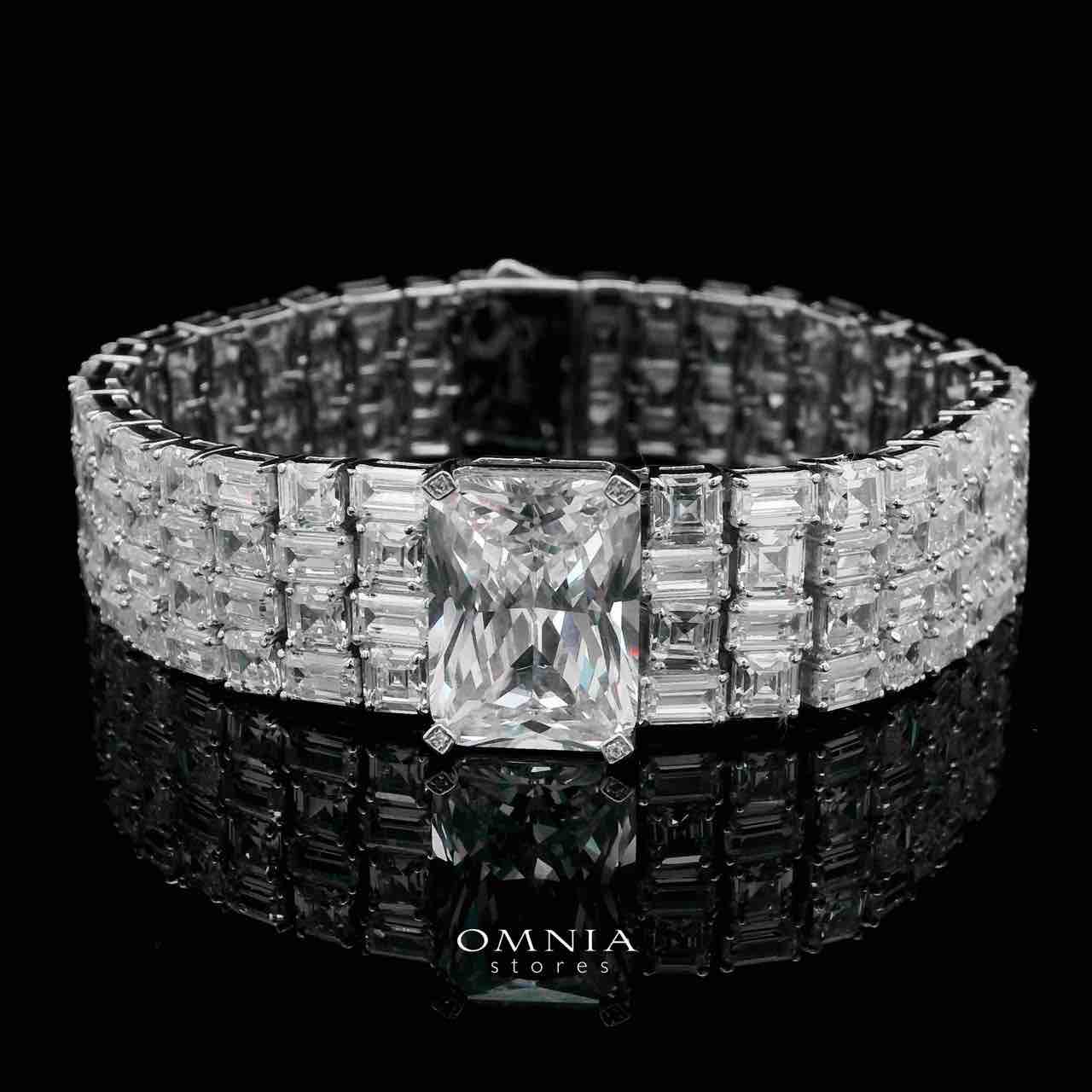 Omnia Zeina Silver Set in 925 Silver with High-Quality Simulated Diamonds