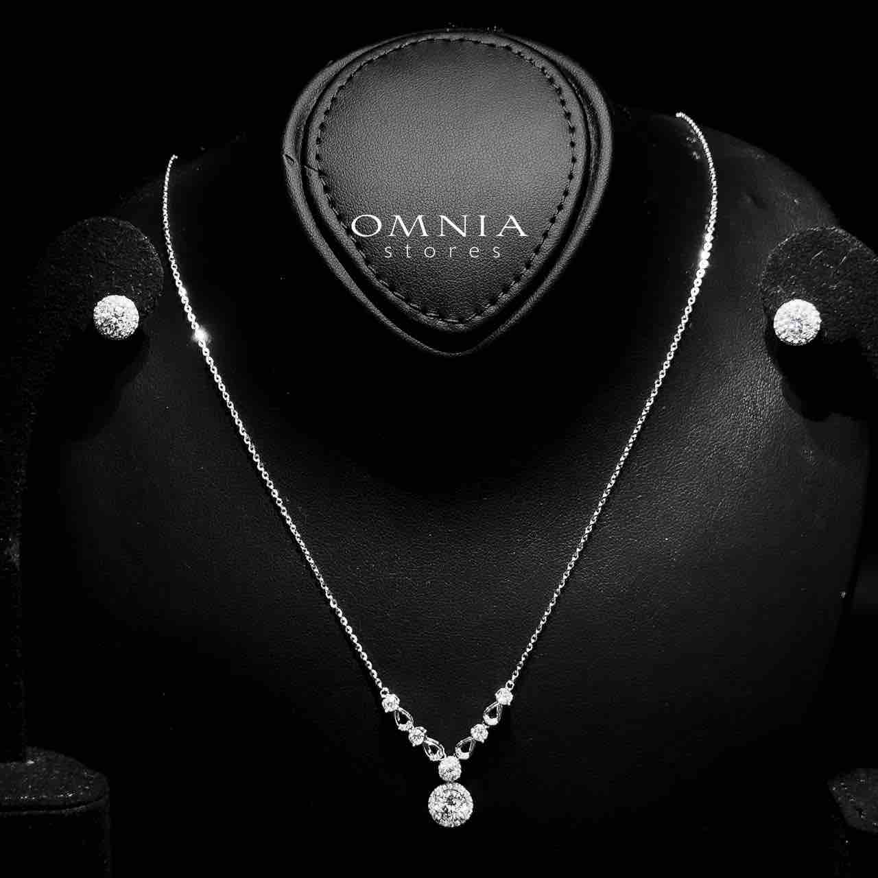 Omnia Badia White Pendant Necklace And Earrings Set in 92.5 Silver with High-Quality Moissanite Stones