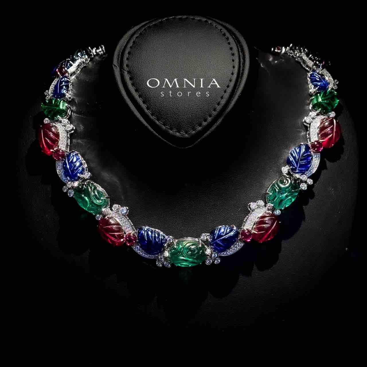 Omnia Daria Necklace in 92.5 Silver with Multicolor Simulated Diamonds and Leaf Design - OMNIASTORES UAE
