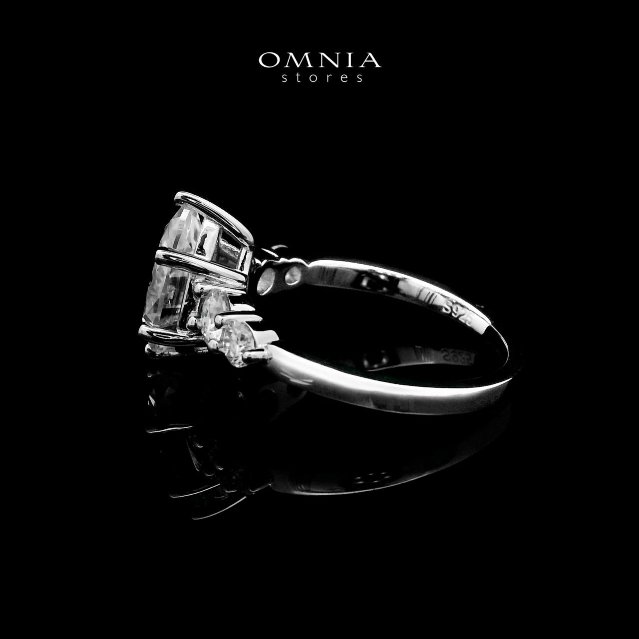 Omnia Hakima White Ring 92.5 Silver Certified in High Quality Moissanite Stone - OMNIASTORES UAE