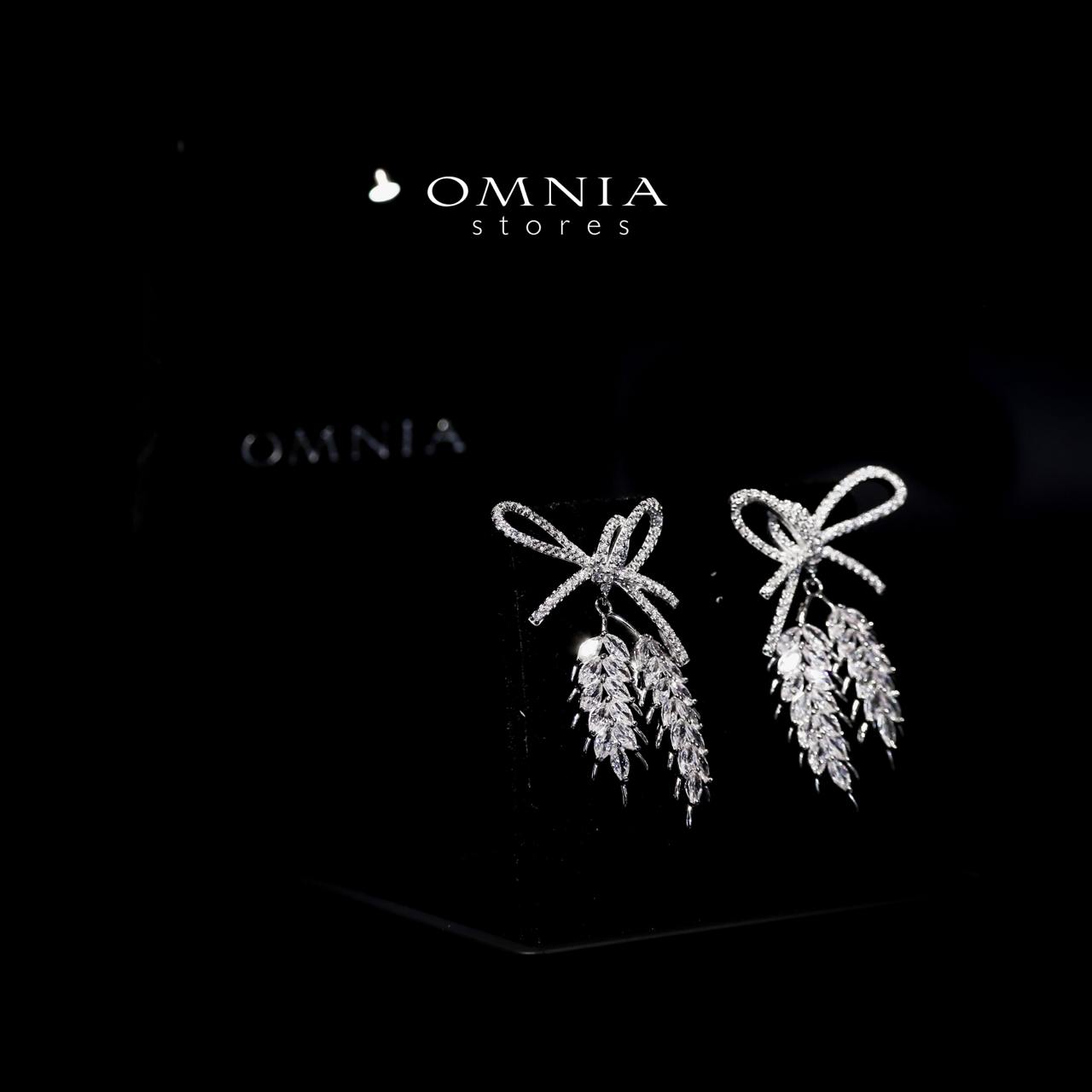 Omnia Majida Leaf Drop Earrings in 925 Silver With High Quality Moissanite Stone - OMNIASTORES UAE