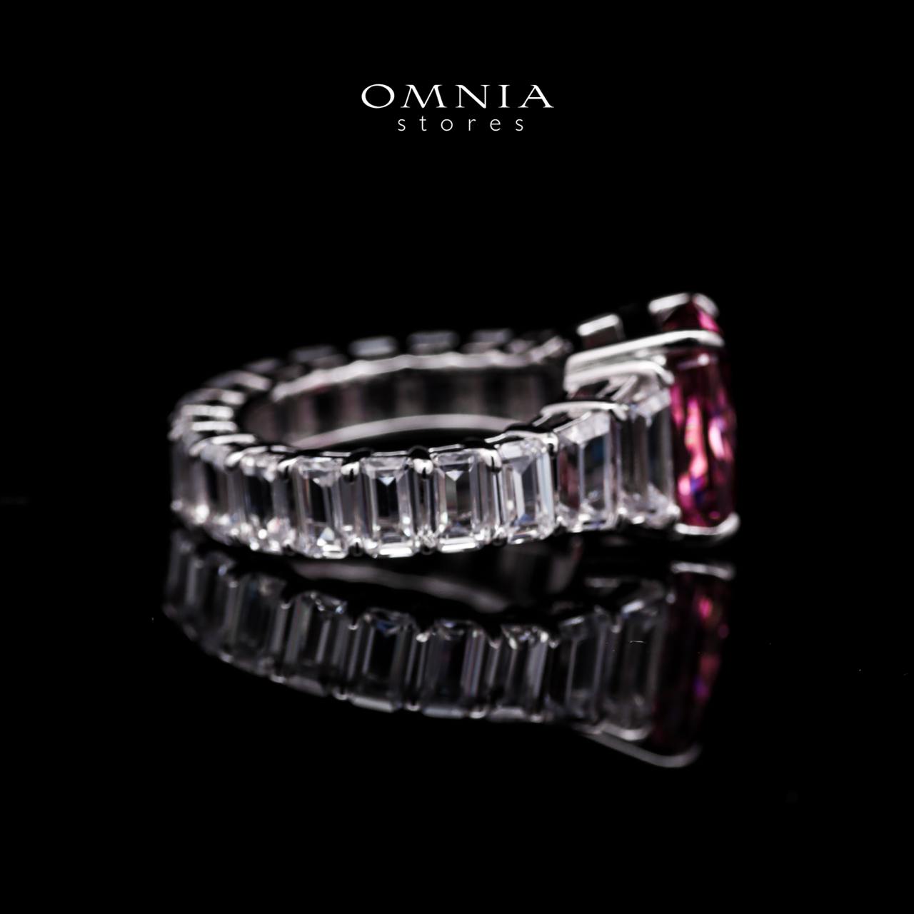 Omnia Maelis Luxe Pink Ring in 925 Silver with High-Quality Simulated Diamonds - OMNIASTORES UAE