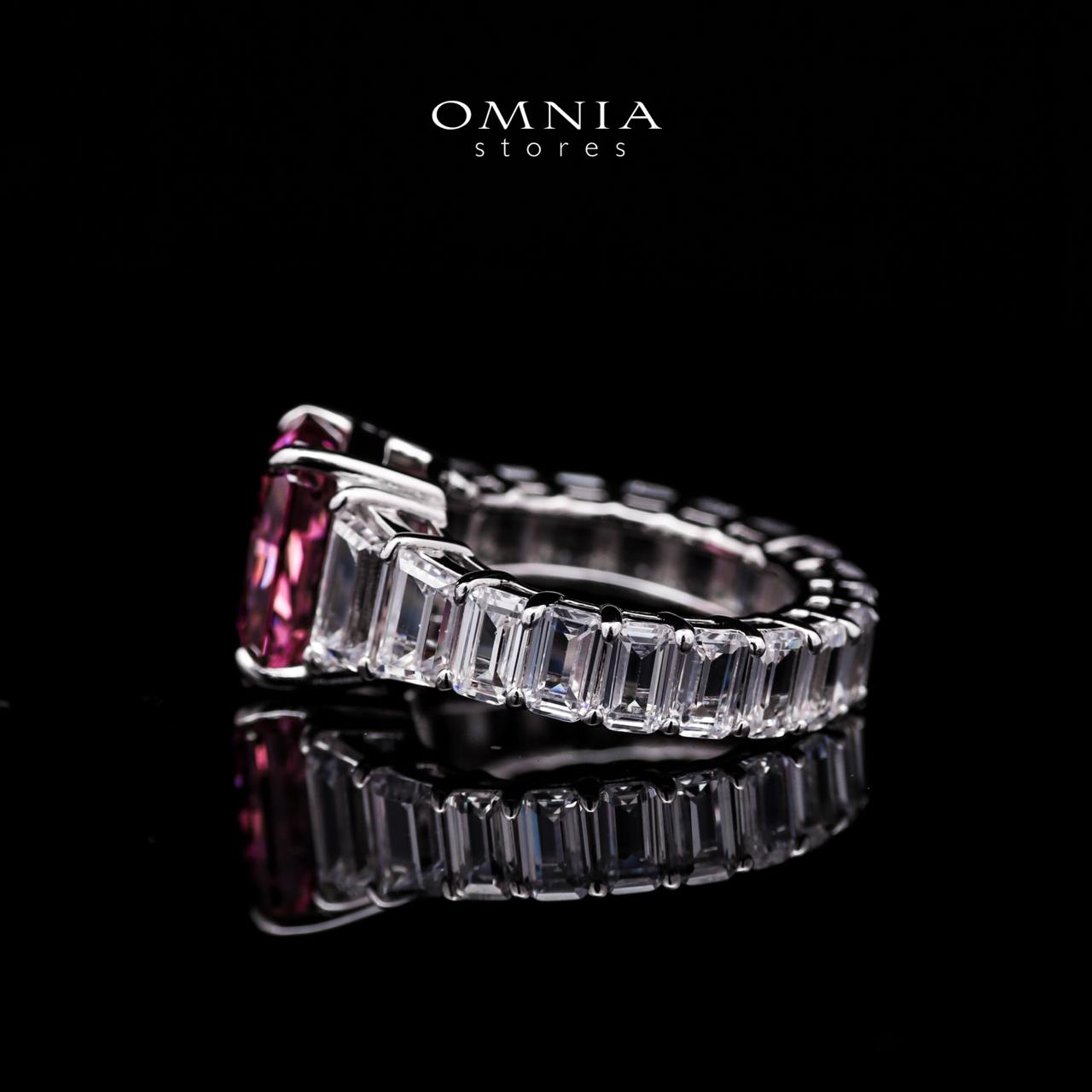 Omnia Maelis Luxe Pink Ring in 925 Silver with High-Quality Simulated Diamonds - OMNIASTORES UAE