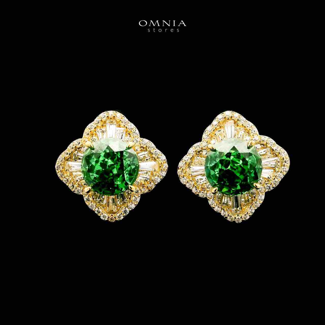 Omnia Zafira Golden Necklace and Earrings Set in 925 Silver with High-Quality Green Ice Cut Stones - OMNIASTORES UAE