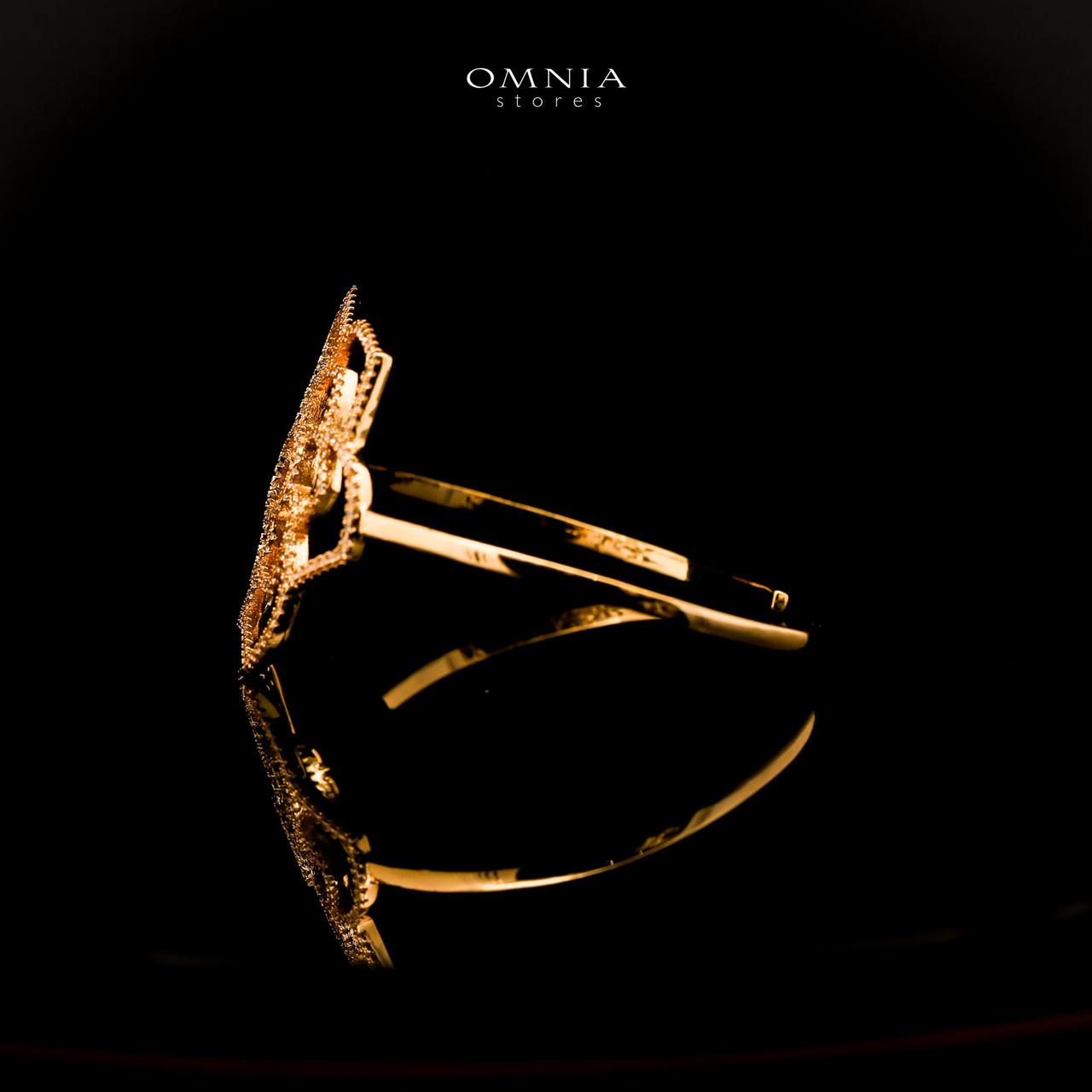 Omnia Qamarina Golden Flower Design Bangle With Rhodium Plated In High Quality Zircon Stone - OMNIASTORES UAE