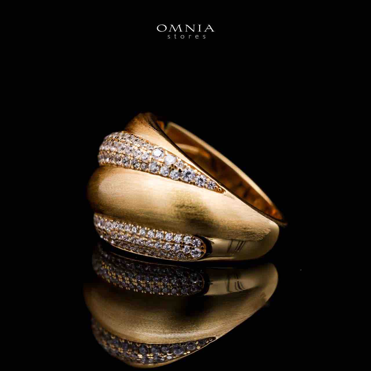 Omnia Haifaa Golden Ring in 925 Silver with High-Quality White Simulated Diamonds - OMNIASTORES UAE