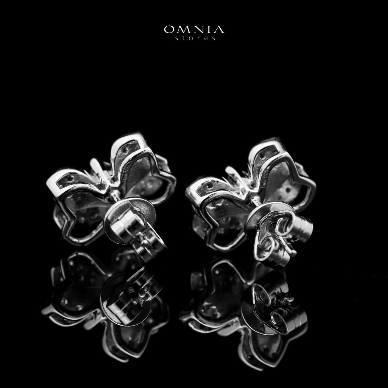 Omnia Barirah Silver Stud Earrings in 925 Silver with High-Quality White Simulated Diamonds - OMNIASTORES UAE