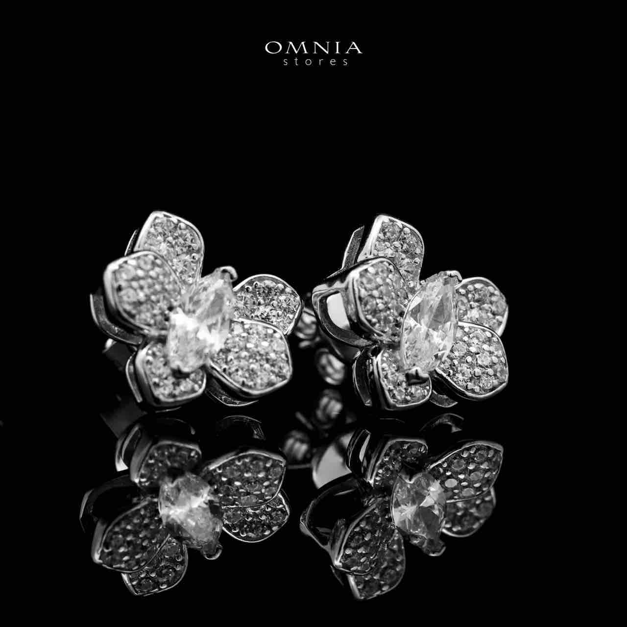 Omnia Barirah Silver Stud Earrings in 925 Silver with High-Quality White Simulated Diamonds - OMNIASTORES UAE