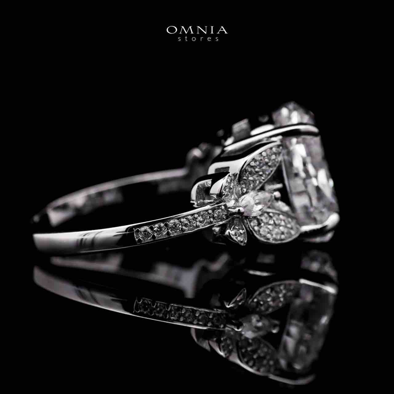 Omnia Maysun Pure White Ring in 925 Silver with High Quality Simulated Diamonds - OMNIASTORES UAE