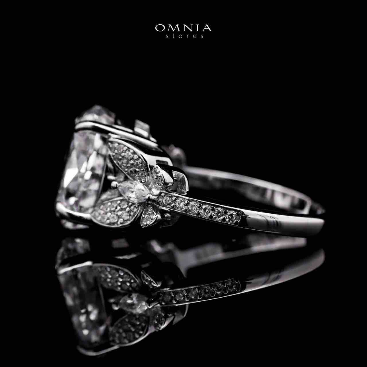 Omnia Maysun Pure White Ring in 925 Silver with High Quality Simulated Diamonds - OMNIASTORES UAE