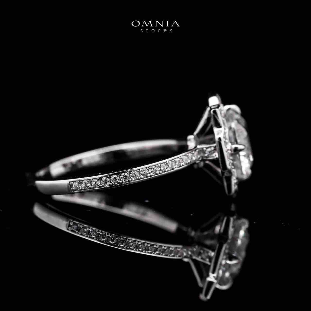 Omnia Shahira 1.75 Carat Ring 92.5 Silver High Quality Simulated diamonds - OMNIASTORES UAE