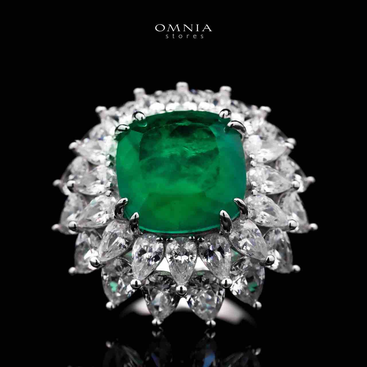 Omnia Thalia Green Ring In 92.5 Silver High Quality Simulated diamonds - OMNIASTORES UAE
