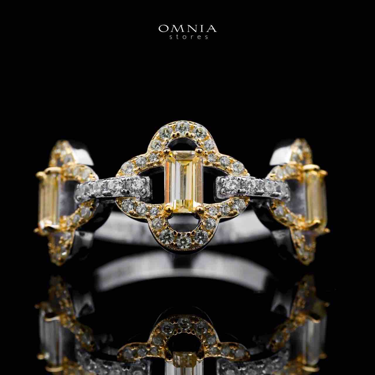 Omnia Amna Gold and White Ring in 92.5 Silver High Quality Simulated diamonds - OMNIASTORES UAE