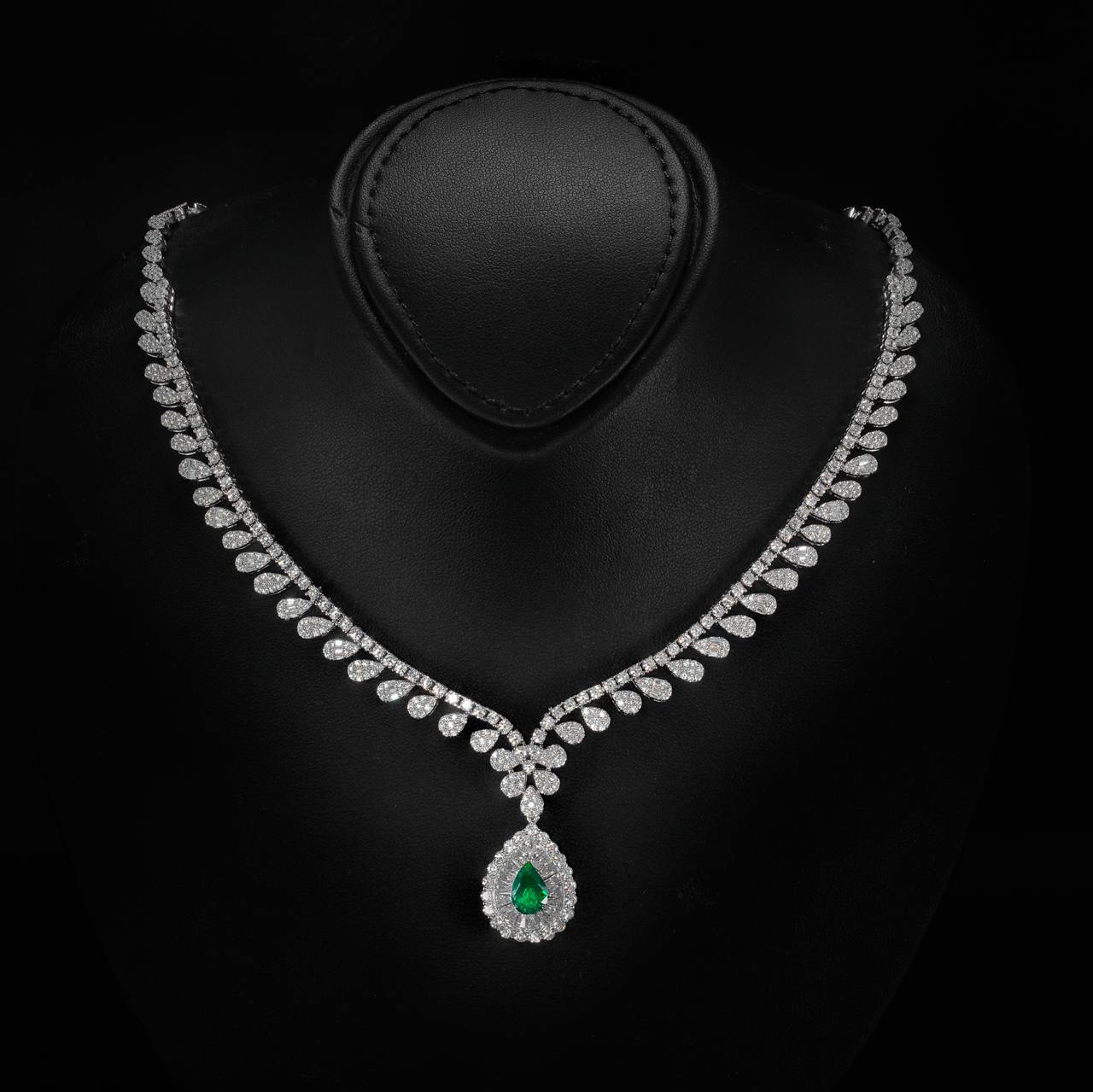 Omnia Sophia Green Teardrop Bridal Full Set in 925 Silver with High Quality Simulated Diamonds - OMNIASTORES UAE