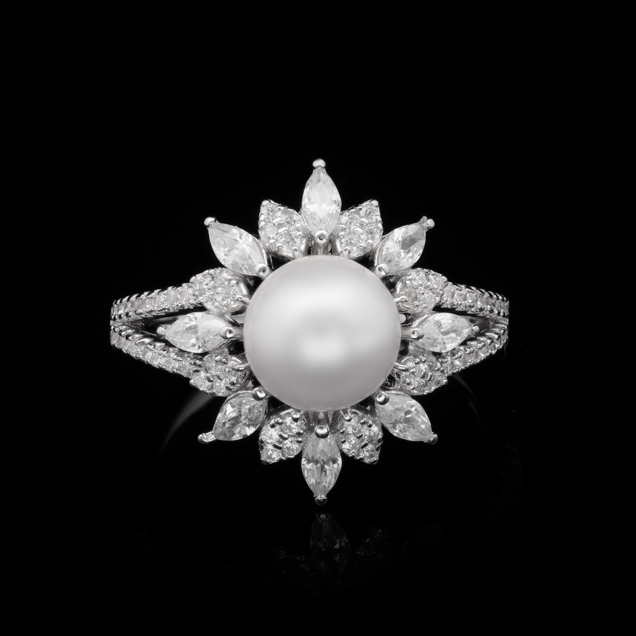 Omnia Nawal White Pearl Necklace, Earrings and Ring Set in 925 Silver with High Quality Simulated Diamonds - OMNIASTORES UAE