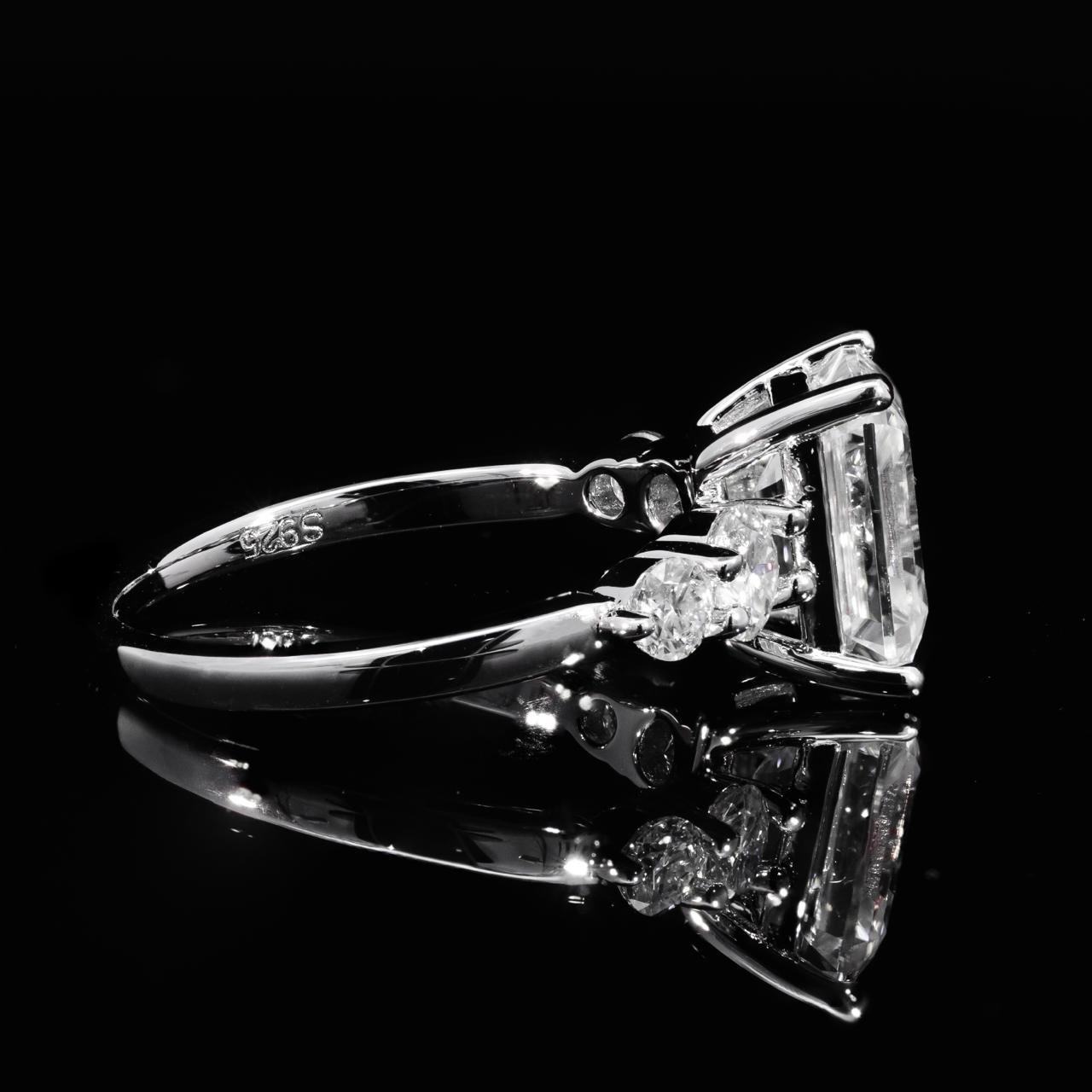 Omnia Nahlah White Ring 925 Silver High Quality GRA Certifited High Quality Moissanite Stone 3CT