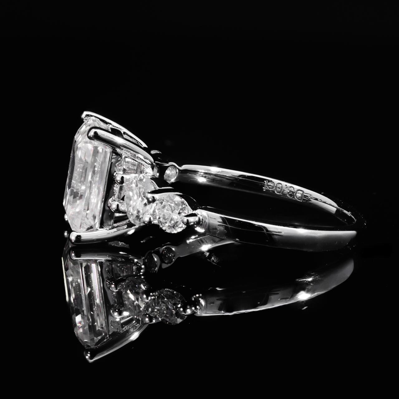 Omnia Nahlah White Ring 925 Silver High Quality GRA Certifited High Quality Moissanite Stone 3CT