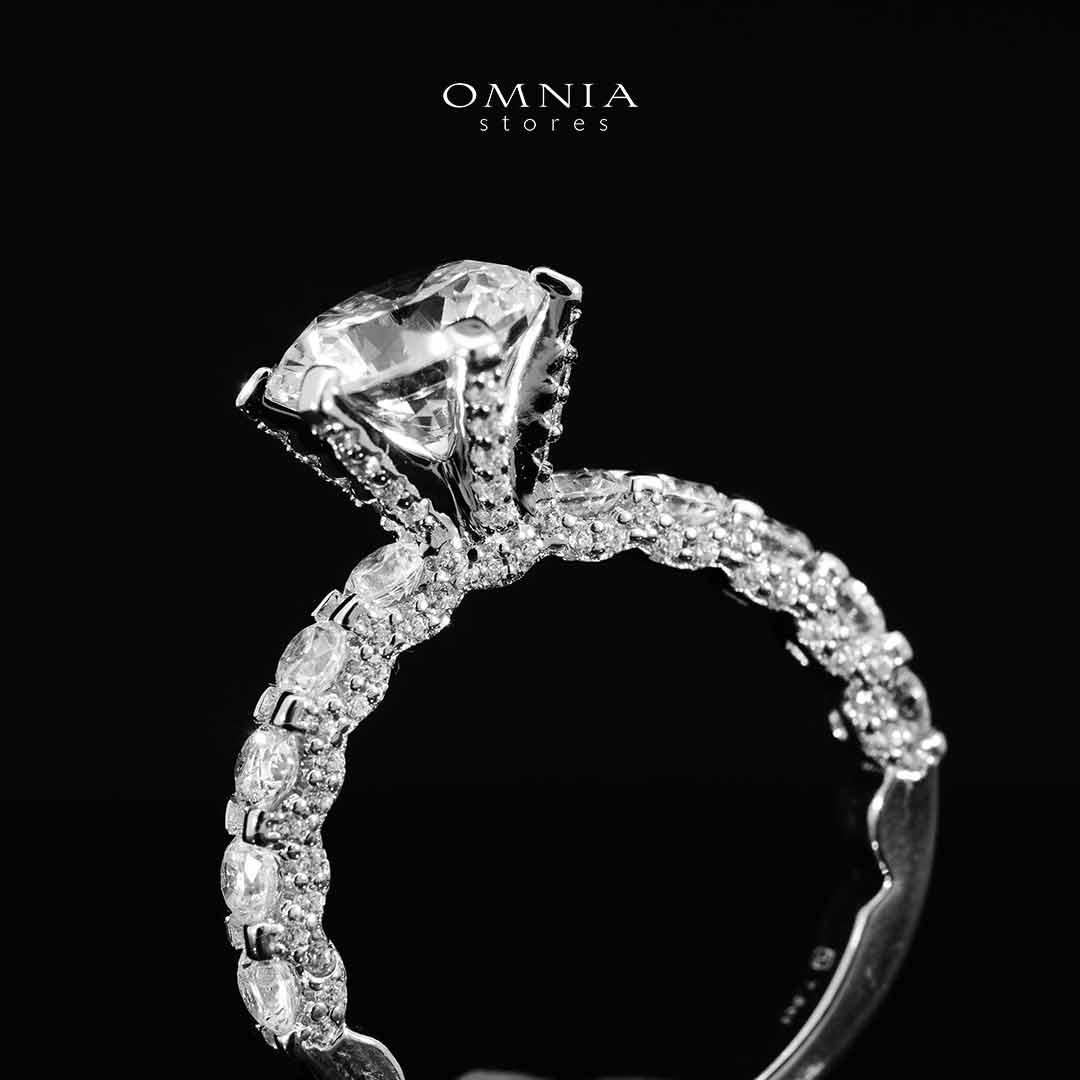 Omnia Rafiya Silver Ring In 925 Silver High Quality Certified Lab Crafted Stones - OMNIASTORES UAE