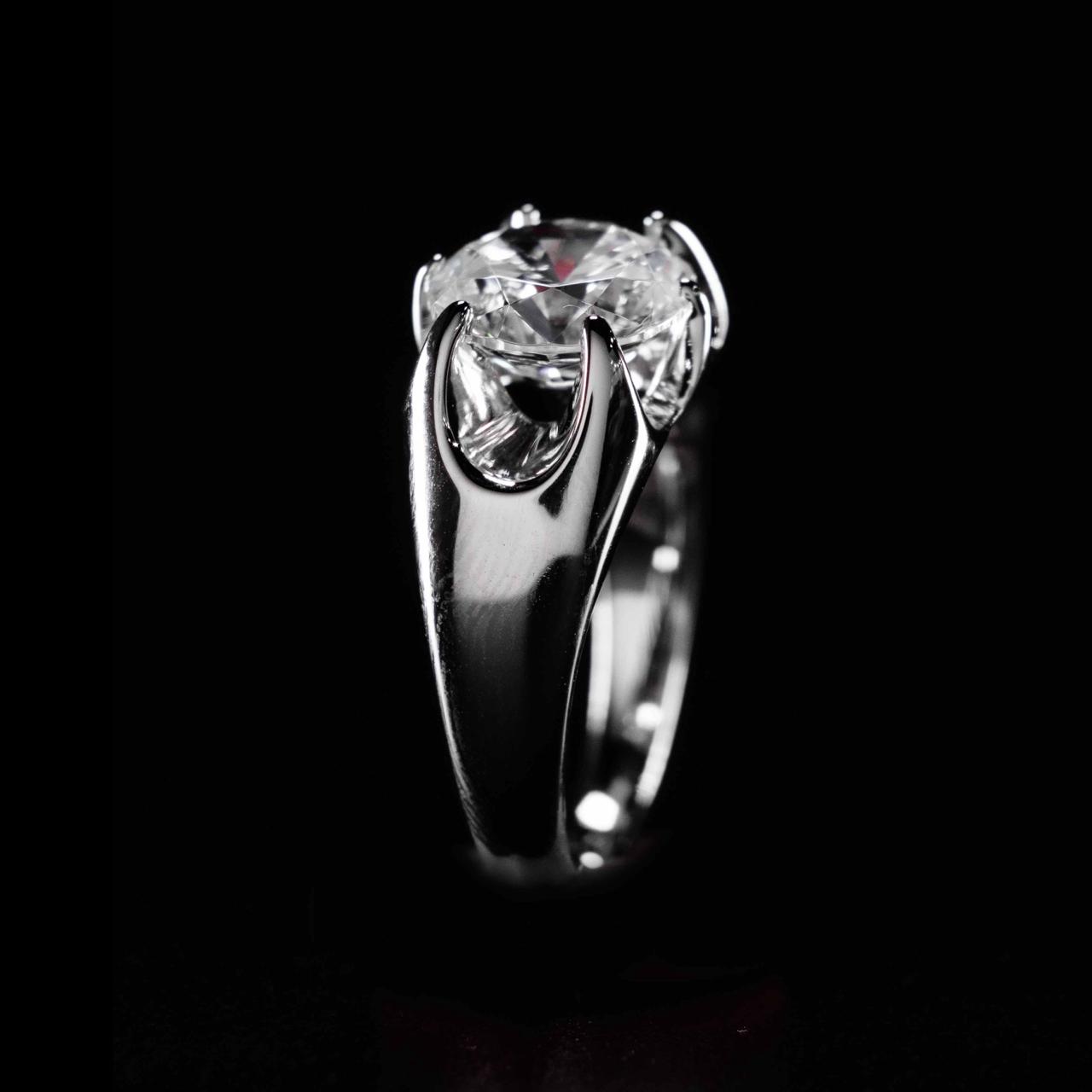 Omnia Maida Silver Ring In 925 Silver High Quality Certified Lab Crafted Stones