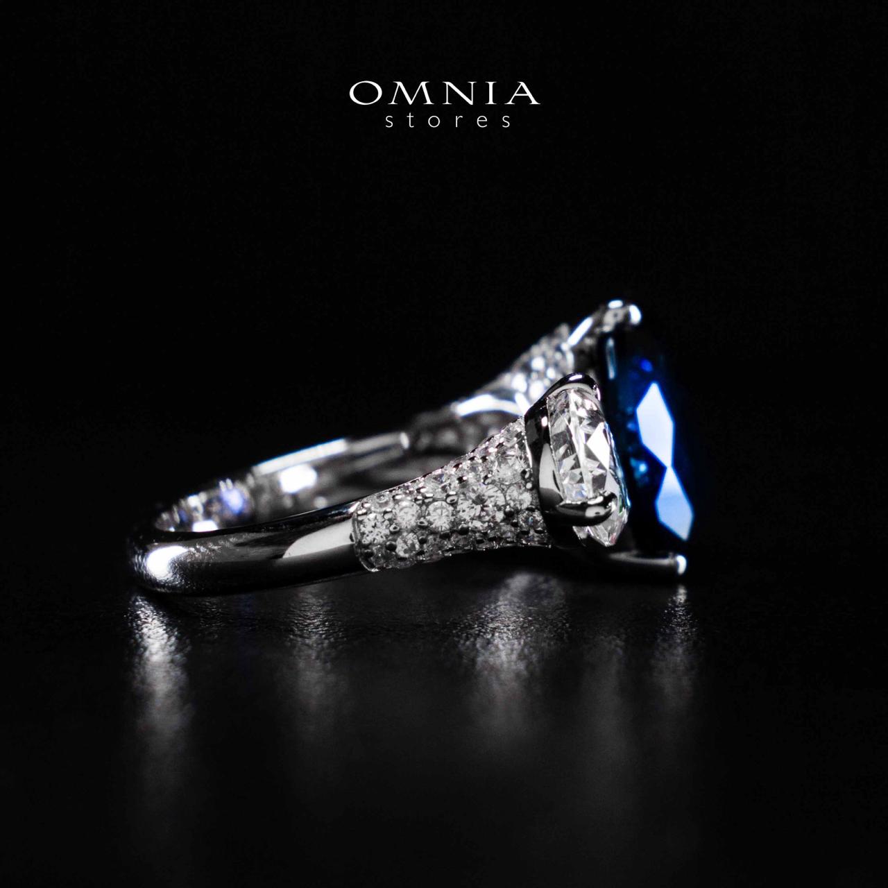 Omnia Ayda Dual Heart Blue and White Silver Ring In 925 Silver High Quality Certified Lab Crafted Stones