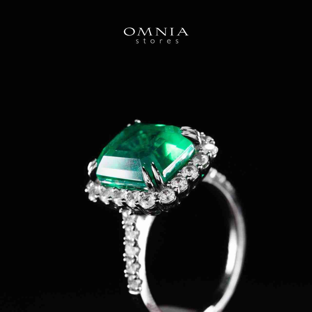 Omnia Rimala White and Green Ring In 925 Silver High Quality Certified Lab Crafted Stones