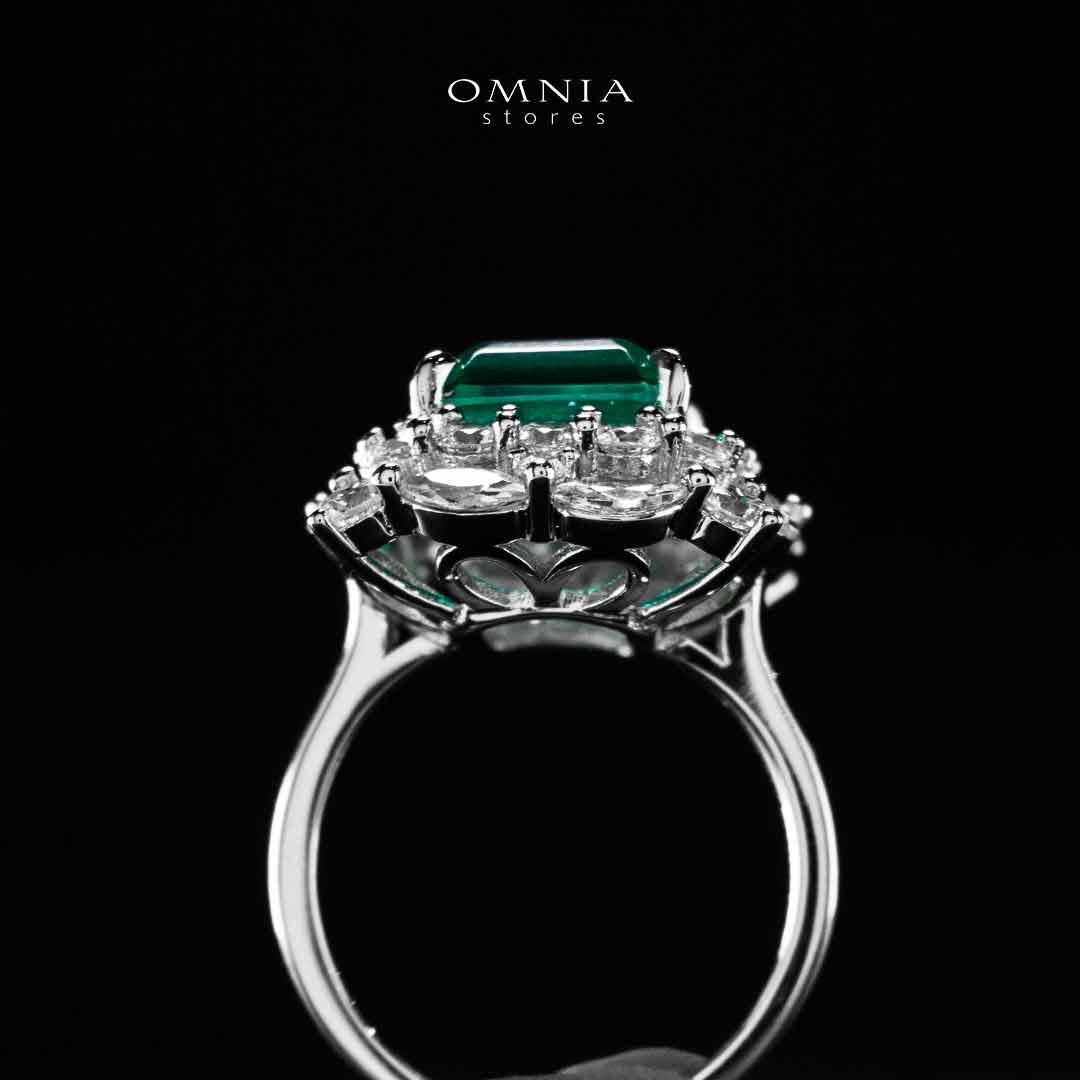 Omnia Nusayba Green and White Silver Ring In 925 Silver High Quality Certified Lab Crafted Stones