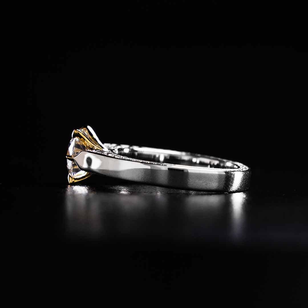 Omnia Mahnoor Gold With Silver Ring In 925 Silver High Quality Certified Lab Crafted Stones