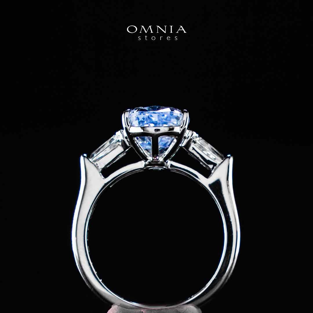 Omnia Jumanah Blue and White Silver Ring In 925 Silver High Quality Lab Crafted Stones