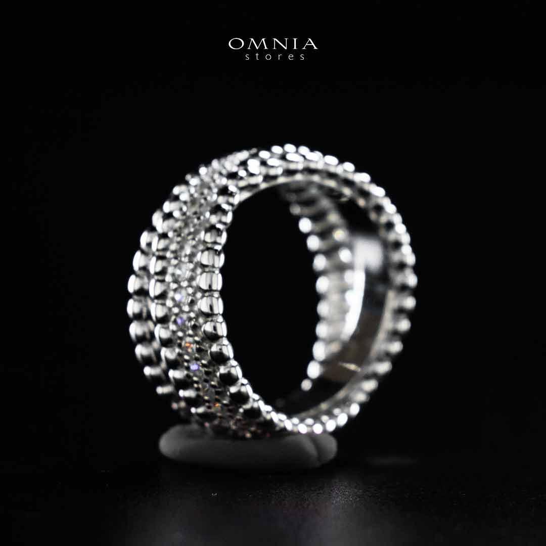 Omnia Aatika Silver Ring In 925 Silver High Quality Lab Crafted Stones