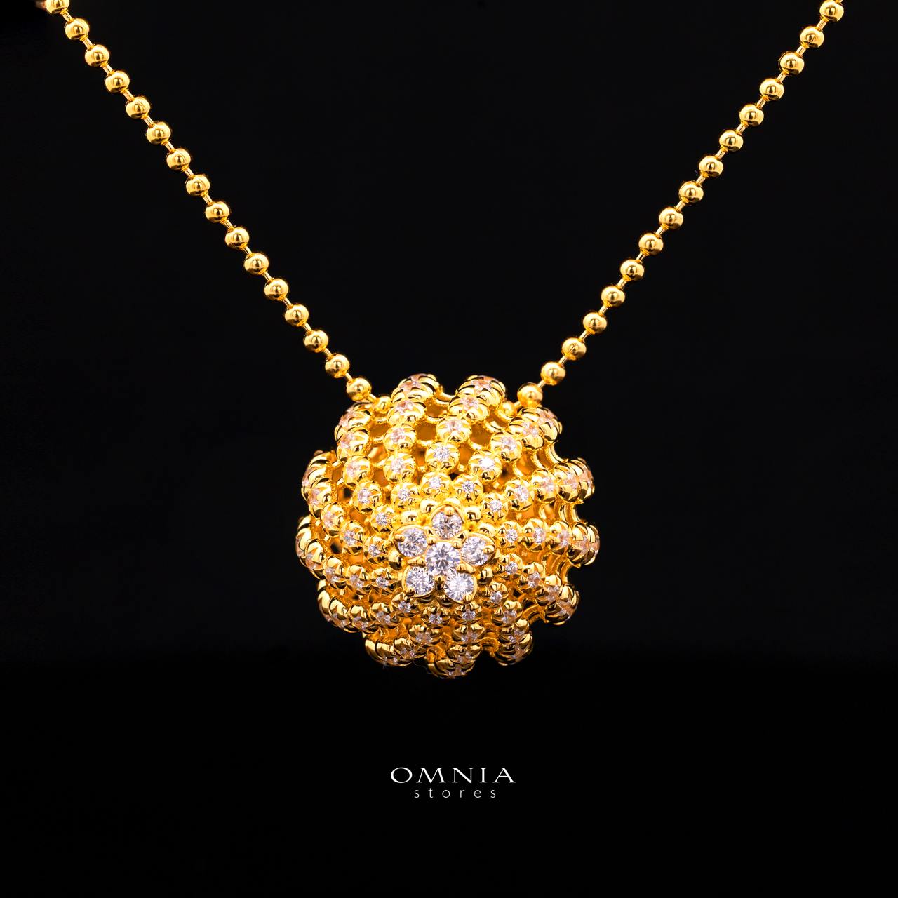 Cyralisse Gold Necklace with High-Quality Premium Simulated Diamonds in 925 Sterling Silver
