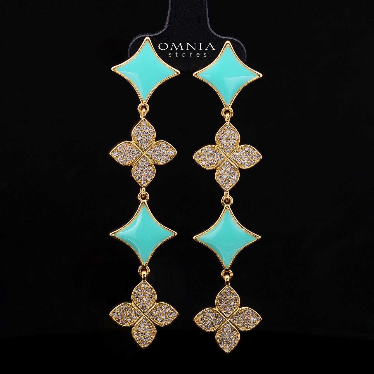 Omnia Golden Clove Turquoise Choker Full Set with High-Quality Simulated Diamonds Gold Plated