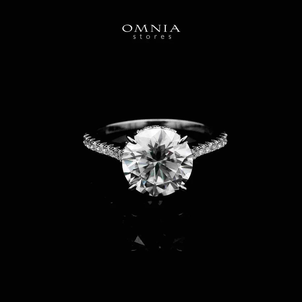 Moissanite