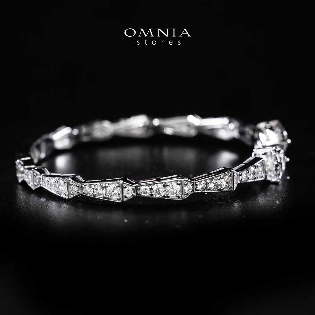 Omnia Aqeelah White Silver Bangle In 925 Silver High Quality Certified Lab Crafted Stones