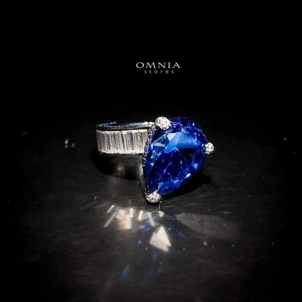 Omnia Sapphire Blue Teardrop Stone Ring in 92.5 Silver with High Quality Simulated Diamonds - OMNIASTORES UAE