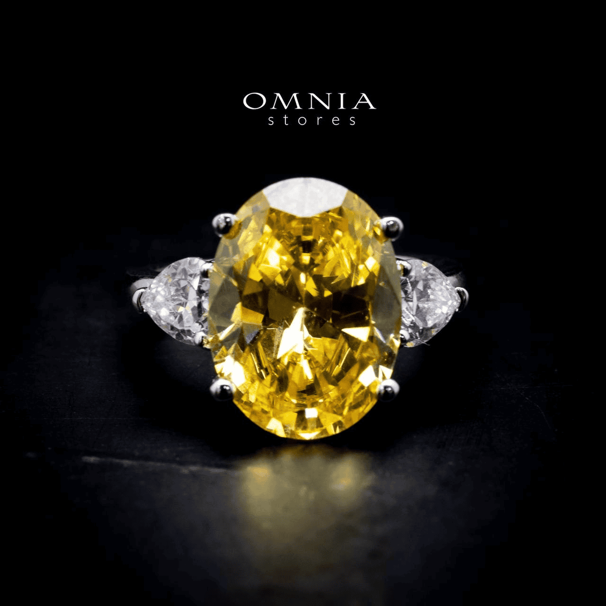 Omnia Adriana Yellow 1.0 Carat Ring In 92.5 Silver High Quality Simulated Diamonds - OMNIASTORES UAE