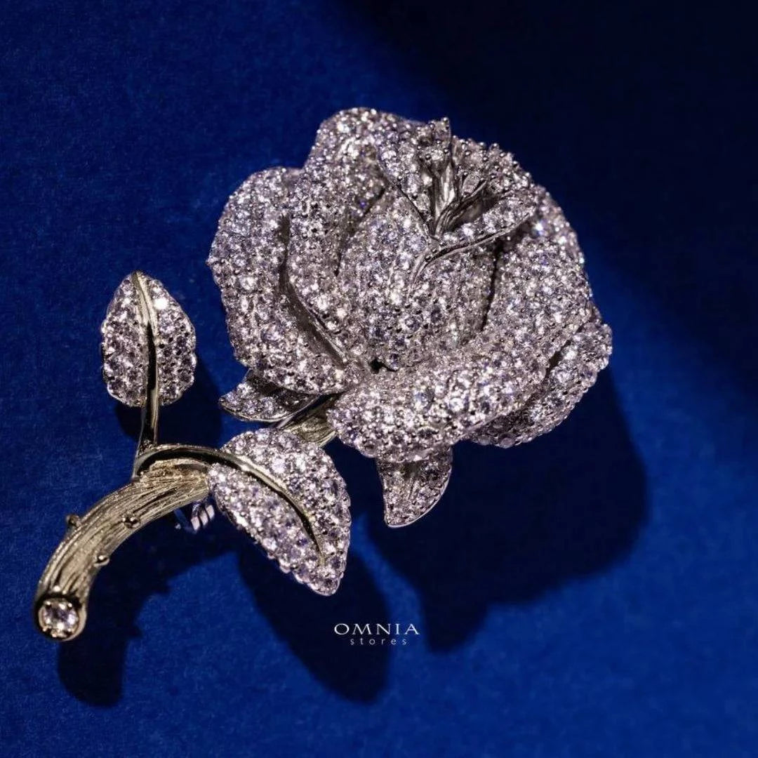 Omnia Bella Flower brooch in 92.5 Silver In High Quality Simulated diamonds - OMNIASTORES UAE