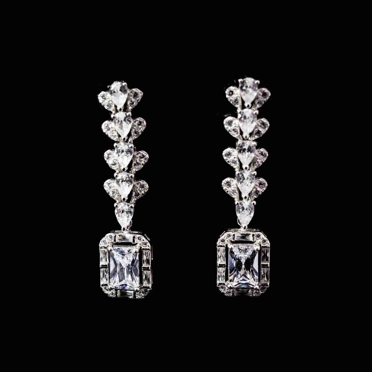 Omnia Husn White Bridal Full Set in 925 Silver High Quality Simulated Diamonds