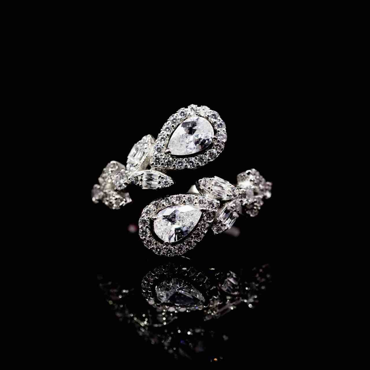 Omnia Kaamla White Bridal Full Set in 925 Silver High Quality Simulated Diamonds