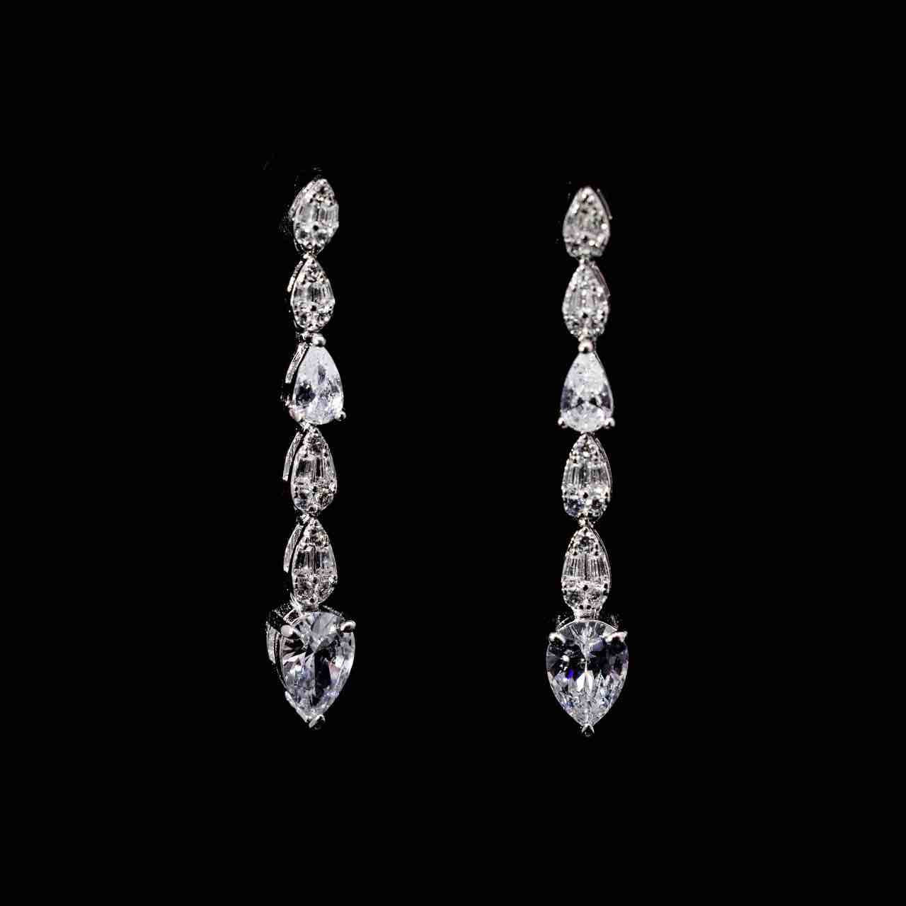 Omnia Khuloud White Bridal Full Set in 925 Silver High Quality Simulated Diamonds