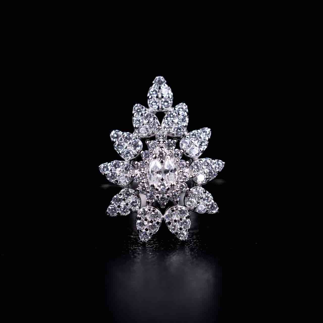 Omnia Nuha White Bridal Full Set in 925 Silver High Quality Simulated Diamonds