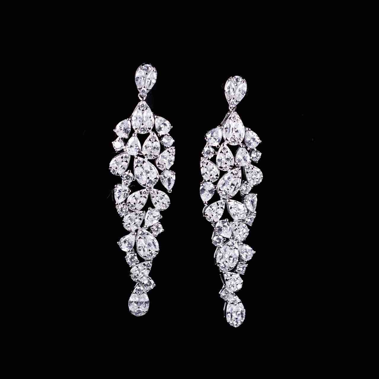 Omnia Nouf White Bridal Full Set in 925 Silver High Quality Simulated Diamonds