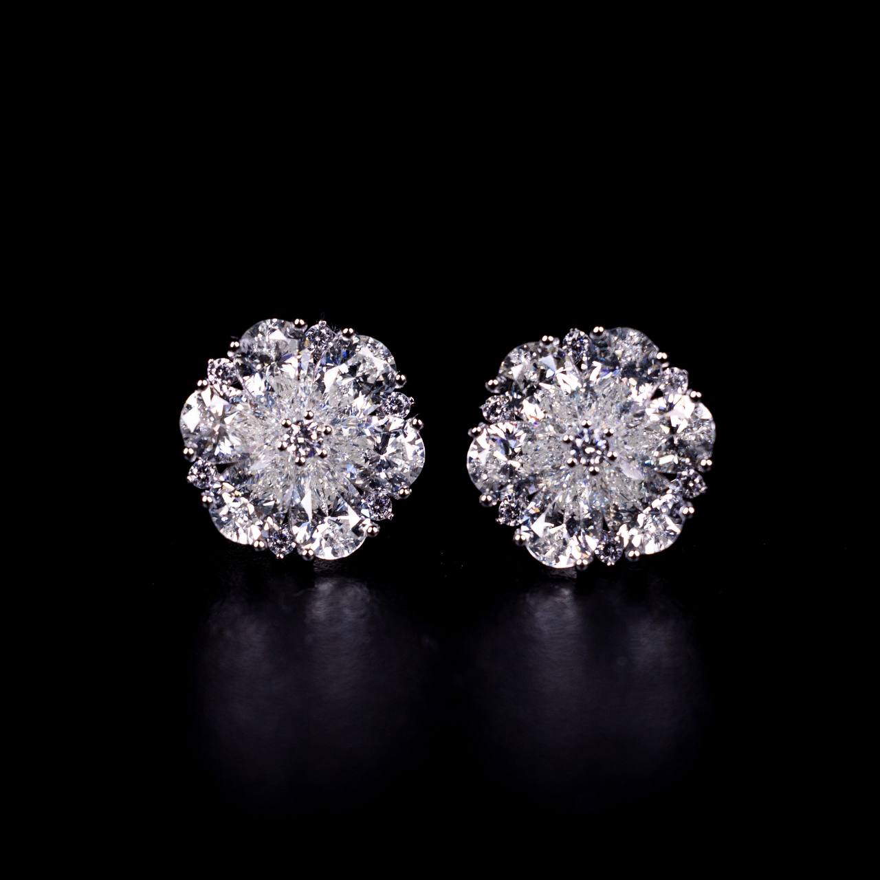 Omnia Saadiya White Flower Stud Earrings In 925 Silver High Quality Certified Lab Crafted Round Cut Stones