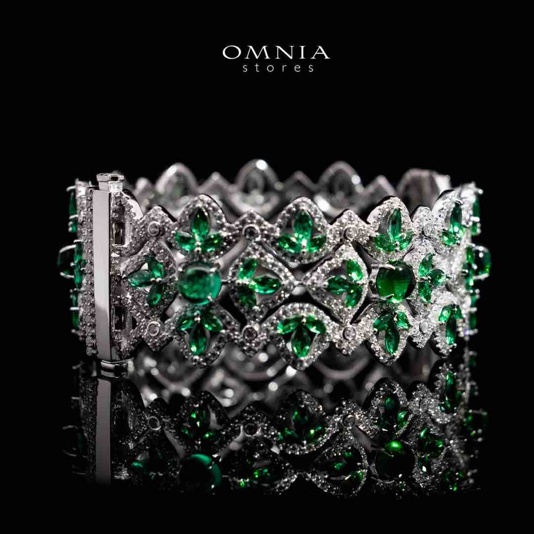 Omnia Hiba Green and White Silver Bracelet in 925 Silver High Quality Simulated Diamond Stones