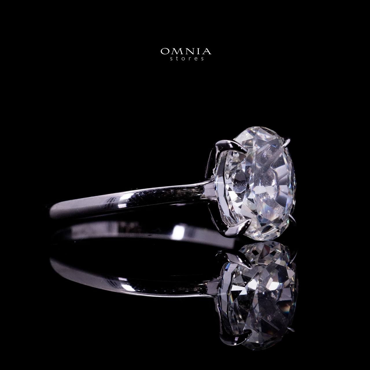 Neda White Ring In 925 Silver High Quality Lab Grown Stones - OMNIASTORES UAE