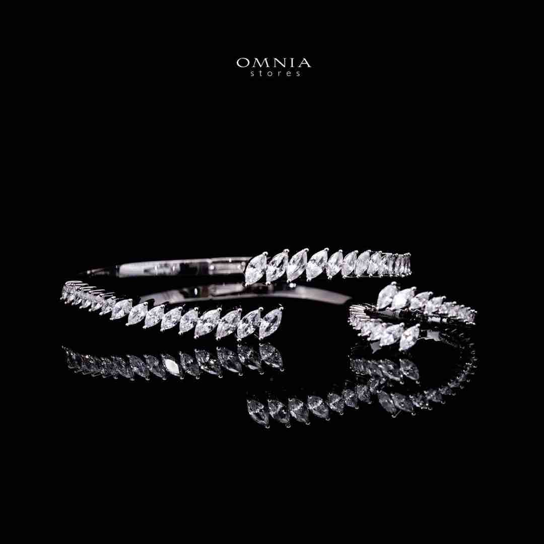 Omnia Ehan Luxury White Bracelet & RIng Set in High Quality Zircon Stone Rhodium Plated