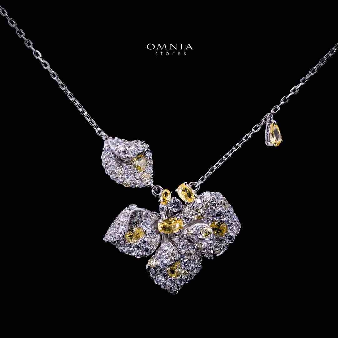 Omnia Ilyana Yellow & White Leaf Silver Pendant Necklace in 925 Silver with High Quality Simulated Diamonds