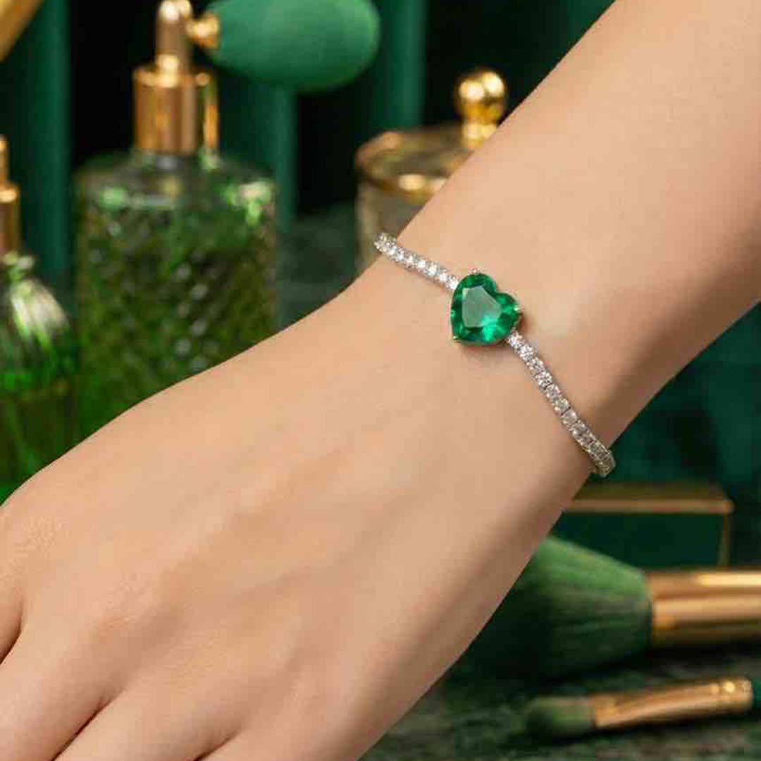 Omnia Louise Green Bracelet In 92.5 Silver High Quality Simulated Diamonds