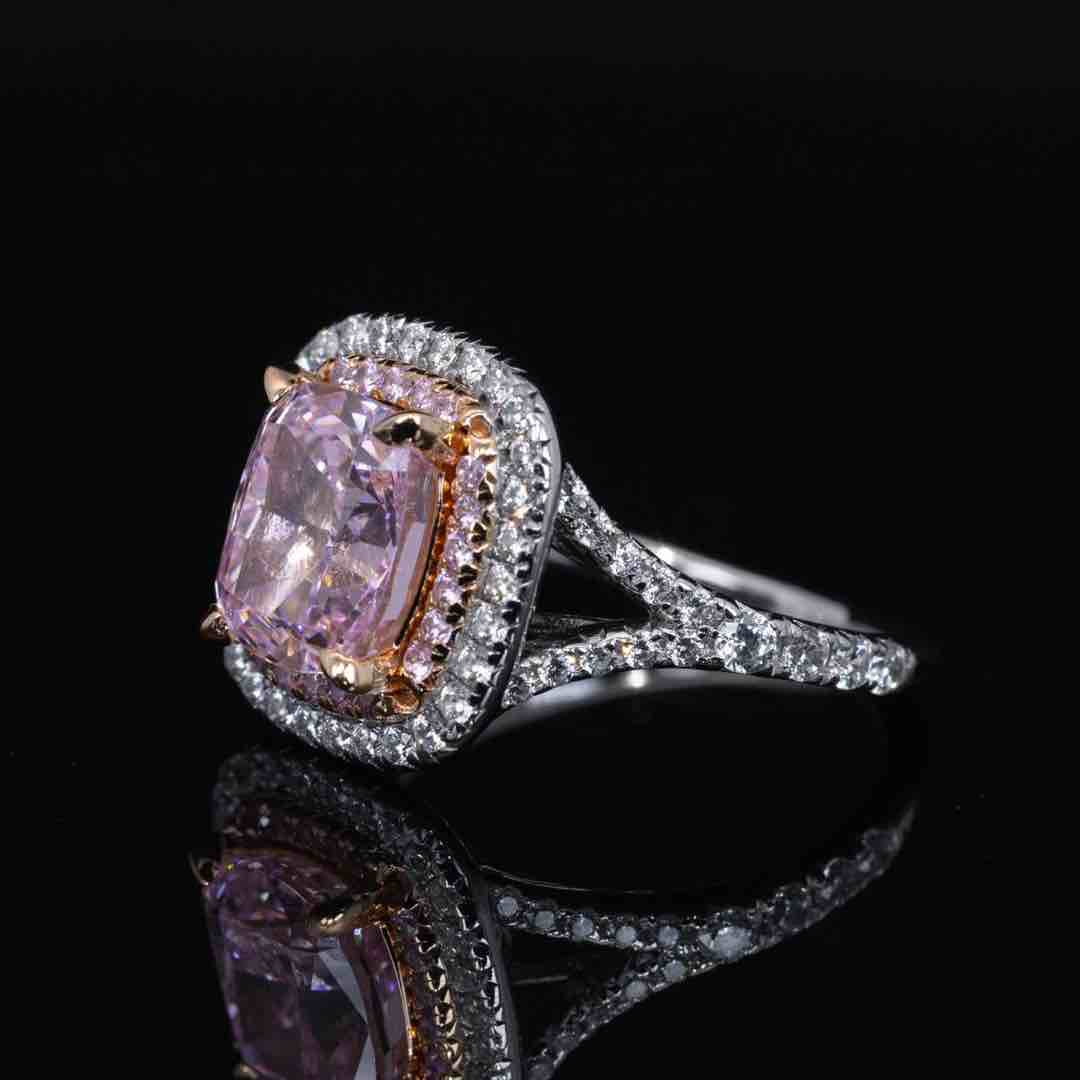Omnia Zaina White and Pink Cushion Cut Ring With High Quality Certified Lab Crafted Stones In 925 Silver